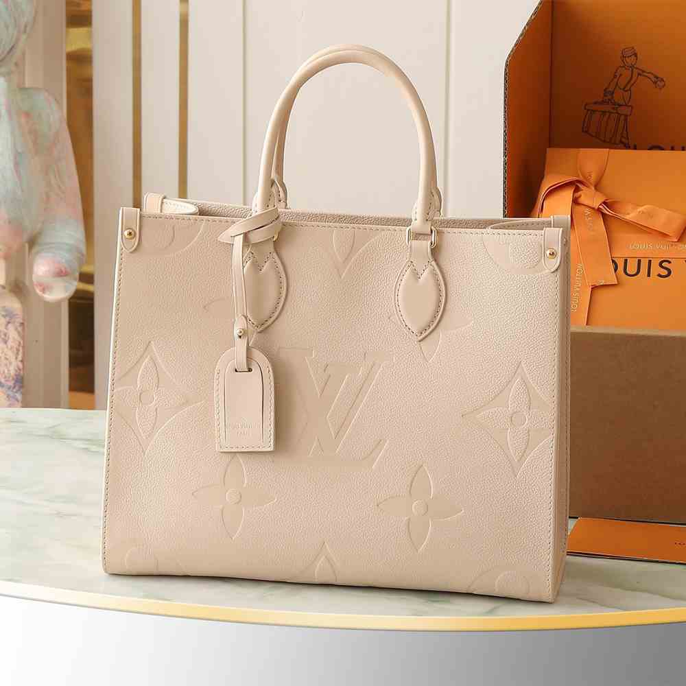 LV Onthego MM - Image 3