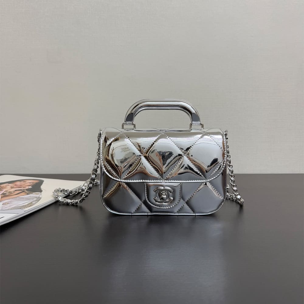 CHANEL Mini Flap Bag with Top Handle(high-end grade) - Image 8