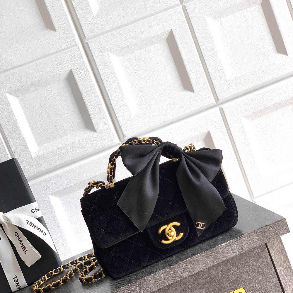 Alternative view of Chanel MINI FLAP BAG WITH TOP HANDLE(HIGH-END GRADE)