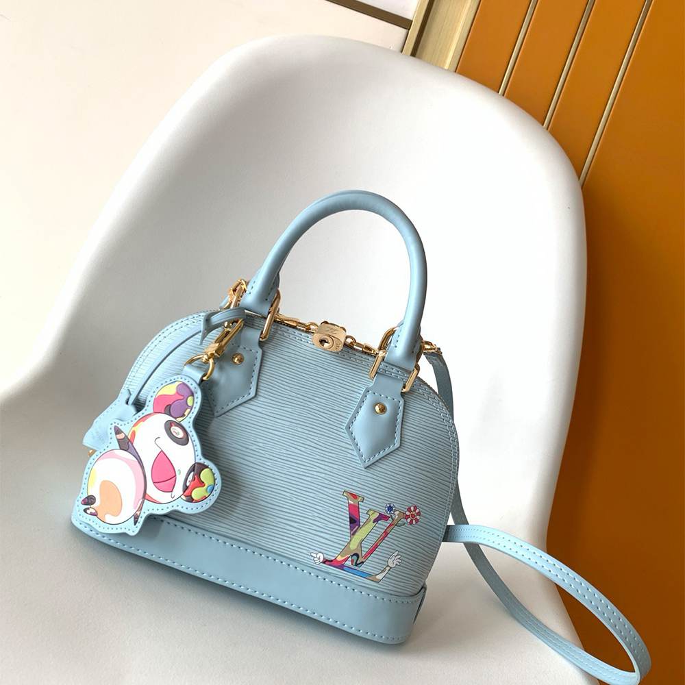 Alternative view of LV x TM Alma BB