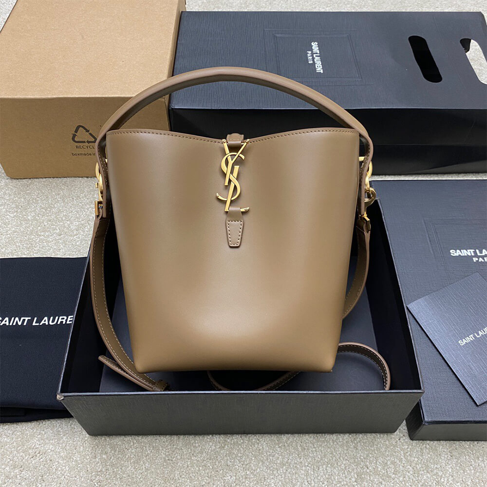 Alternative view of YSL LE 37 small in shiny leather