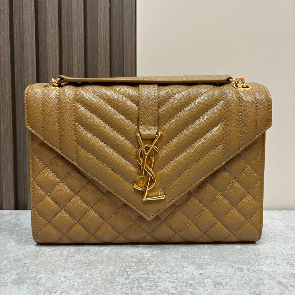 YSL envelope medium in grained leather - Image 6