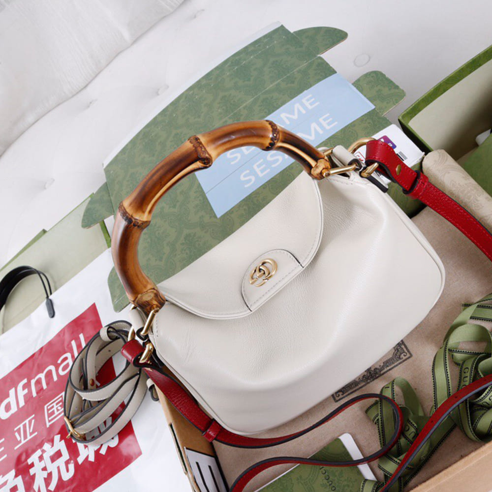 Gucci Diana small shoulder bag - Image 4