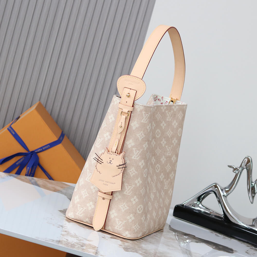 Alternative view of LV All In GM(HIGH-END GRADE)