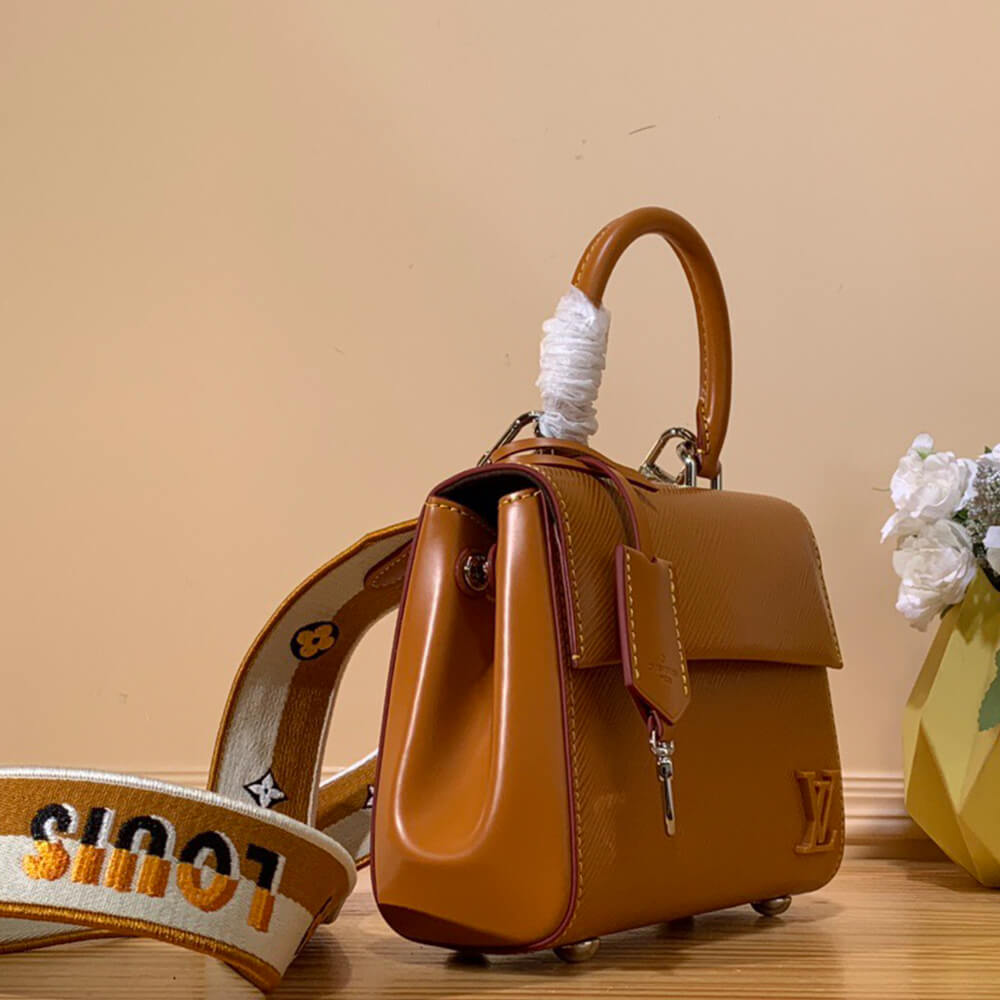 LV Cluny Mini(HIGH-END GRADE) - Image 4