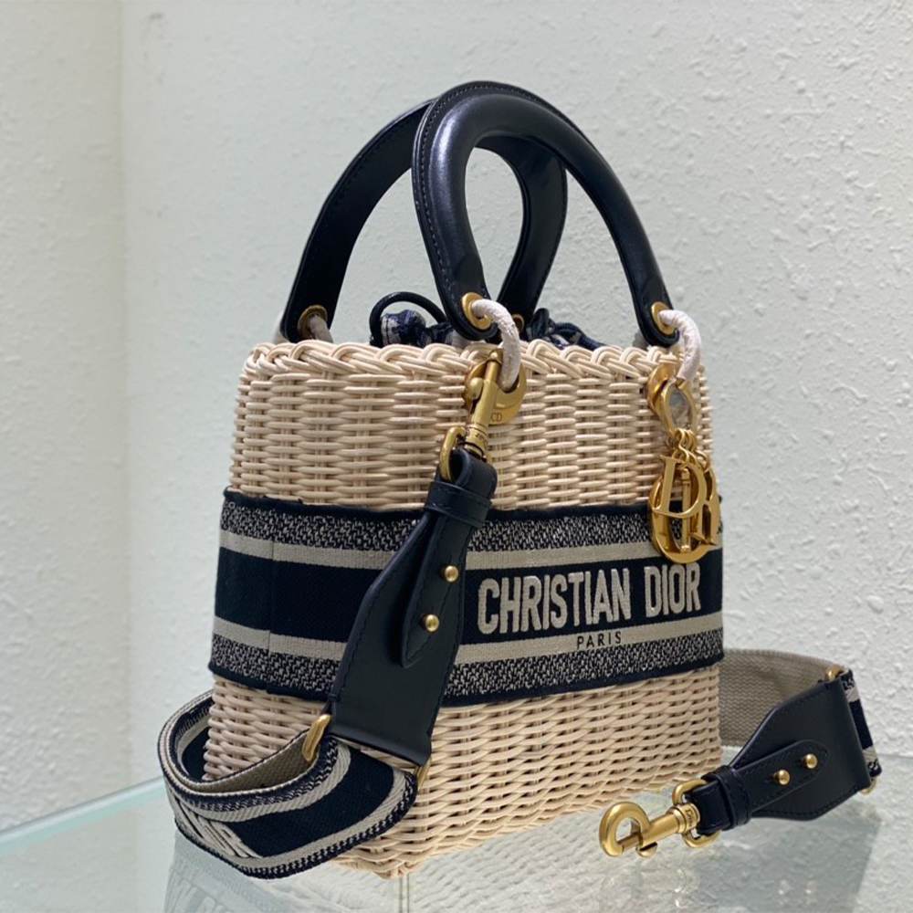 Dior Medium Lady Dior Bag(HIGH-END GRADE) - Image 2