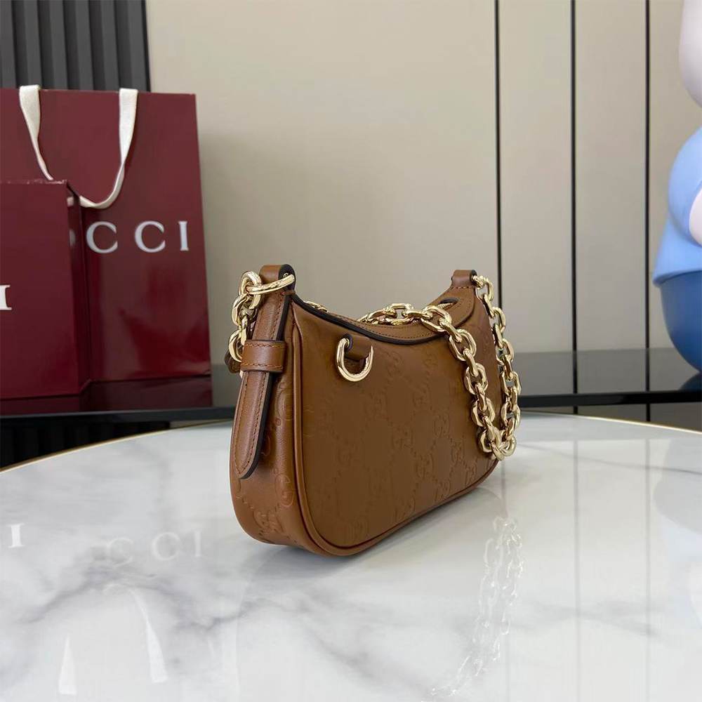 GG Emblem mini shoulder bag - Image 6