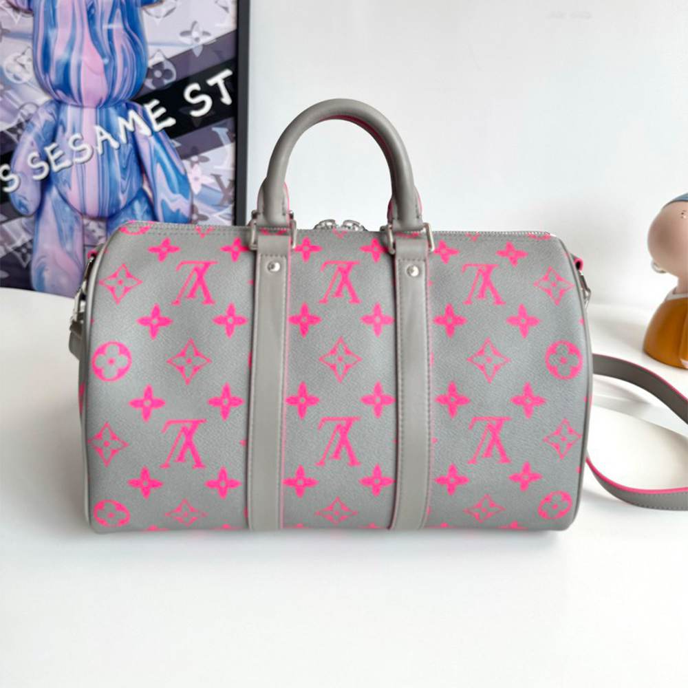 LV Keepall Bandoulière 35 - Image 4