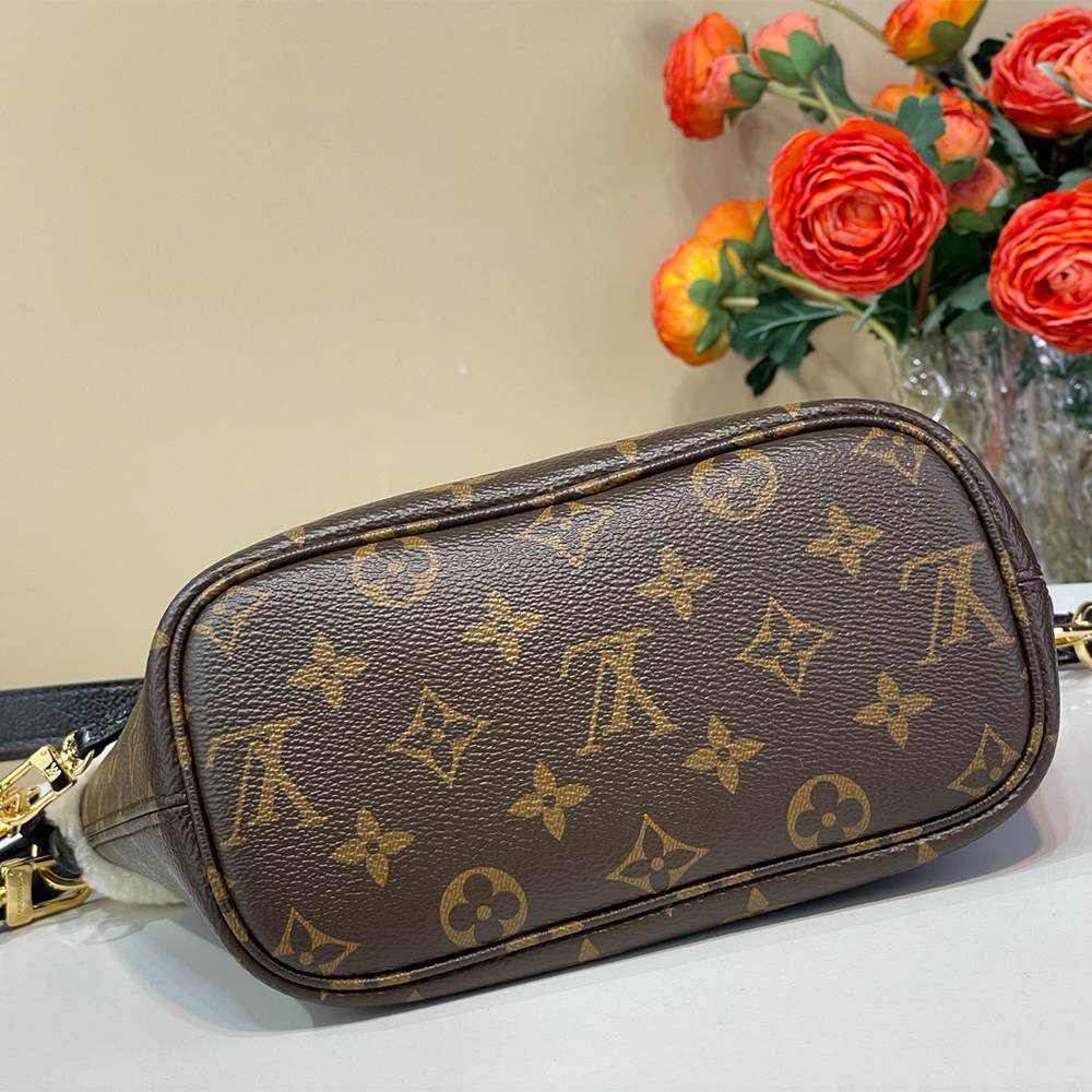 LV Neverfull Bandoulière Inside Out BB - Image 7