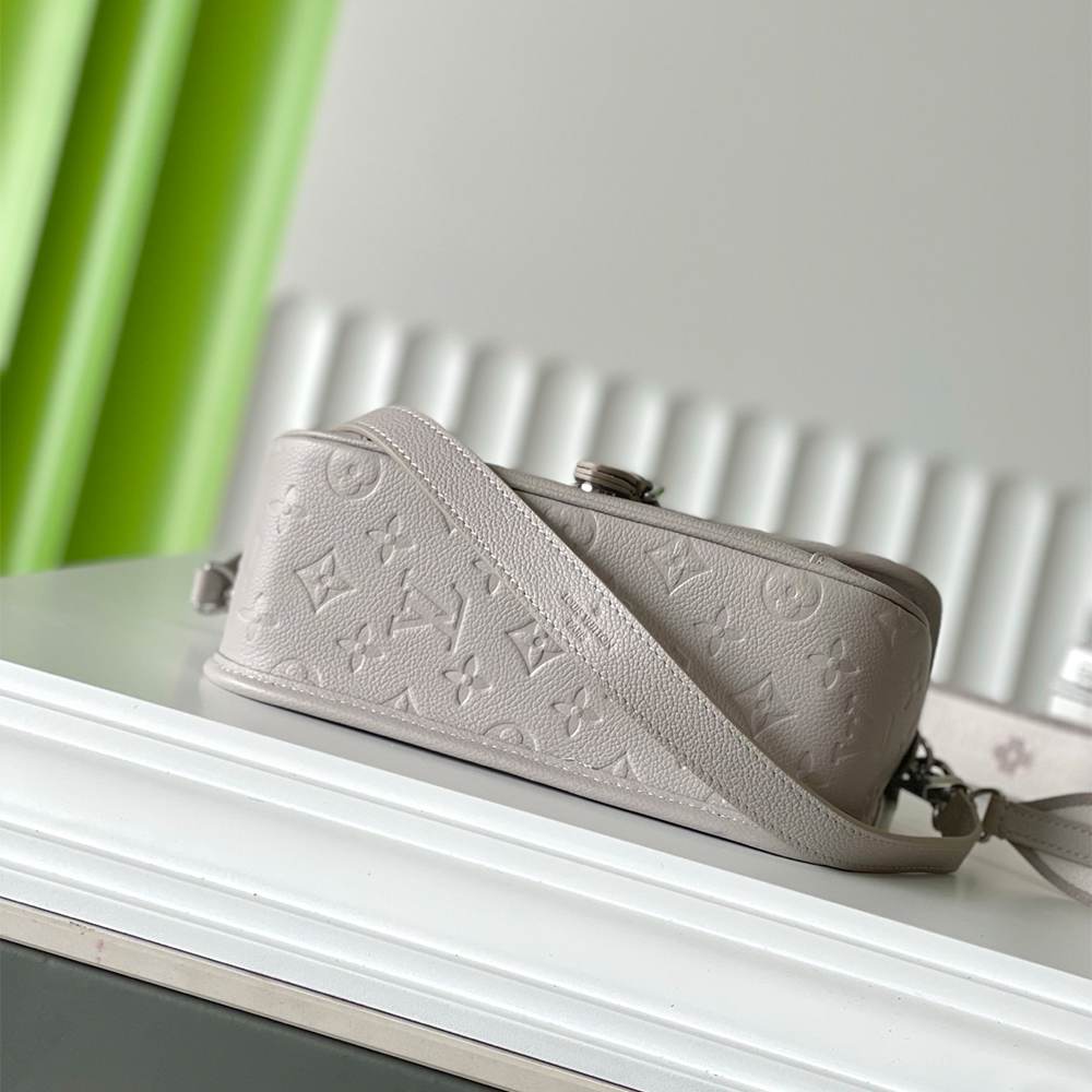 LV Diane - Image 6