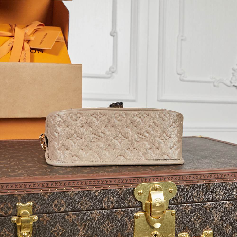 LV Diane - Image 7