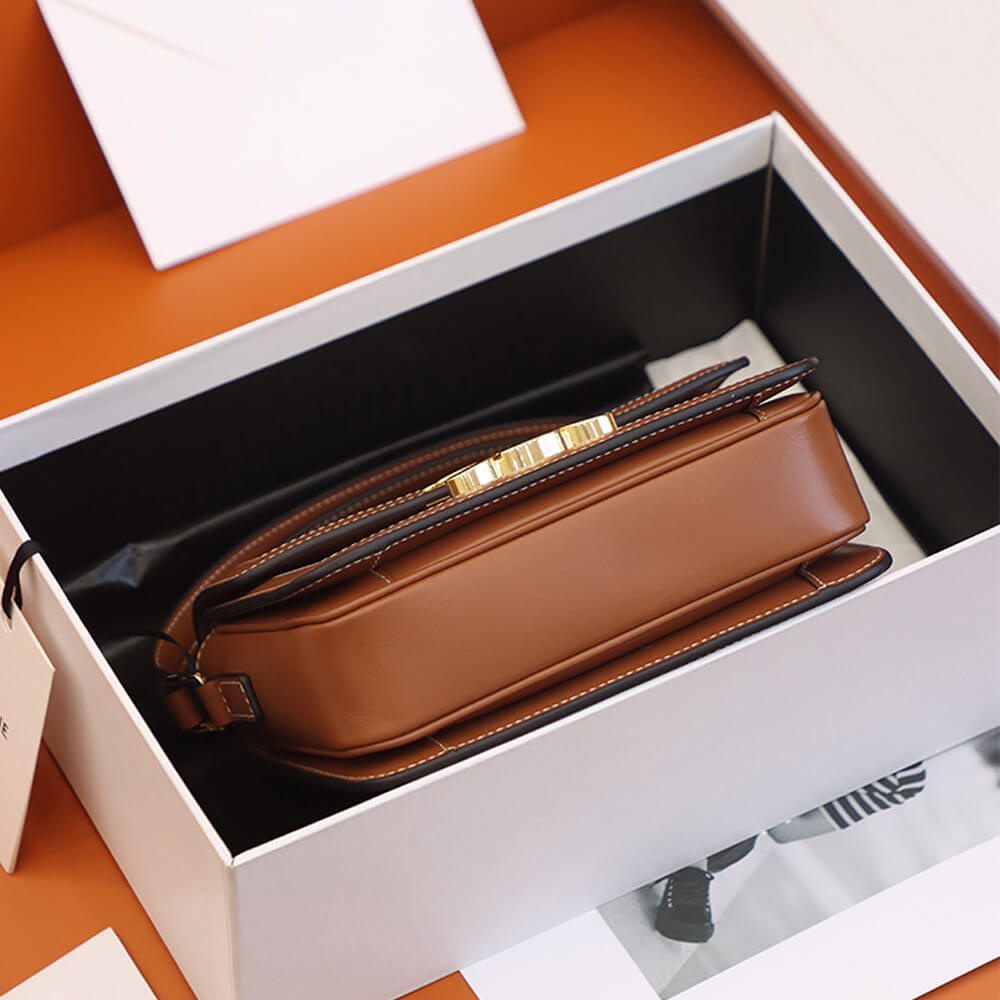 CELINE TEEN TRIOMPHE BAG - Image 2
