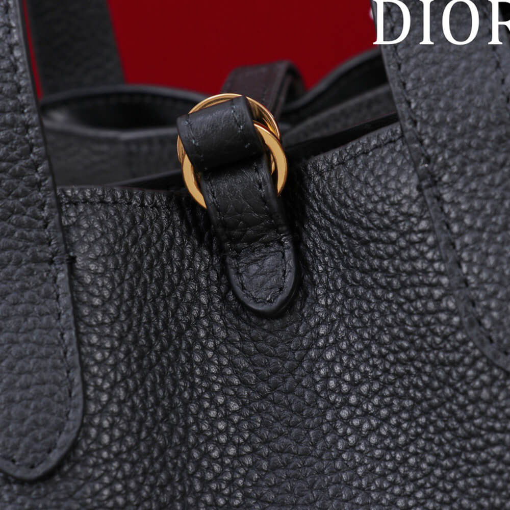 Dior Medium Signature Bucket Bag - Image 4
