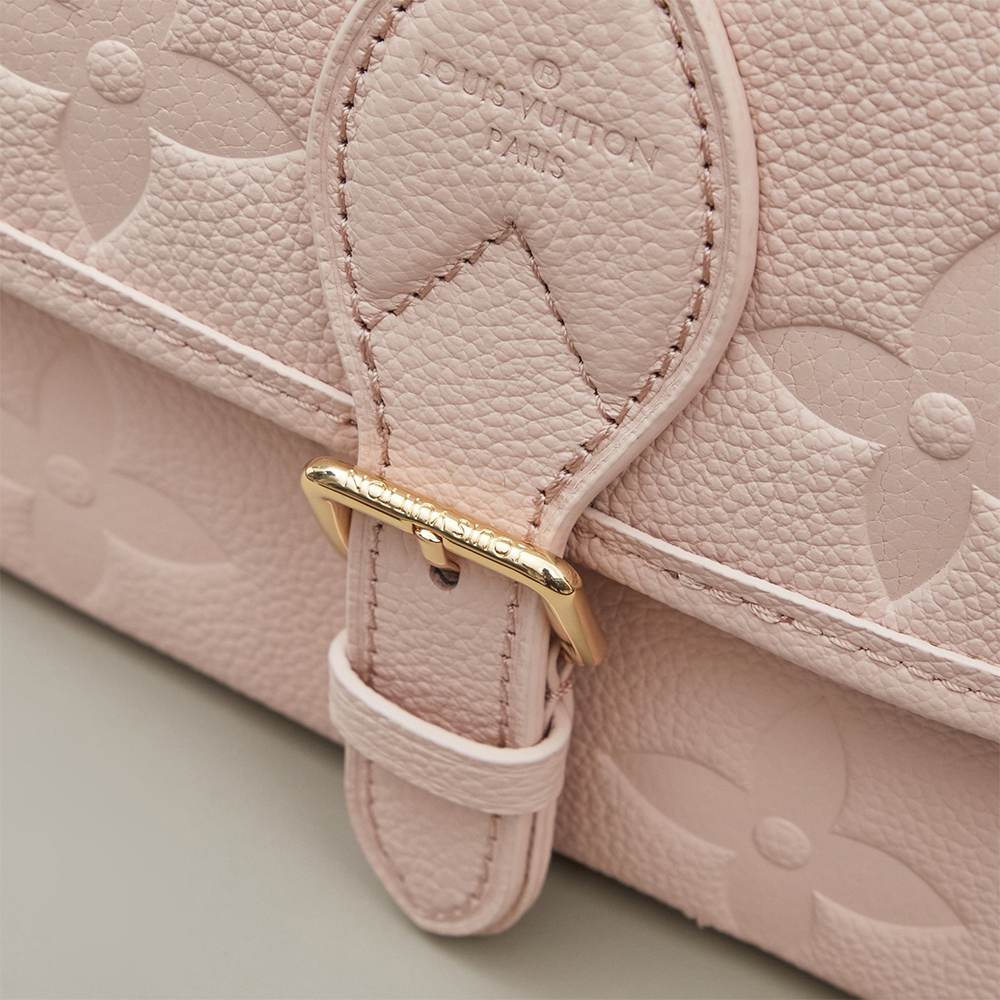 LV Diane - Image 4