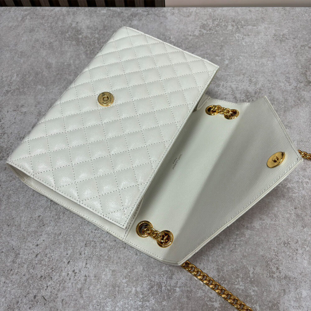 YSL envelope medium in grained leather - Image 3