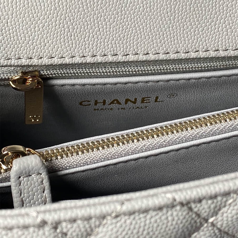 CHANEL Large Flap Bag With Top Handle(high-end grade) - Image 3