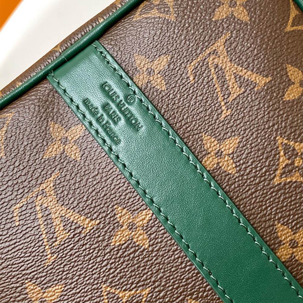 LV Keepall Bandoulière 35 - Image 2