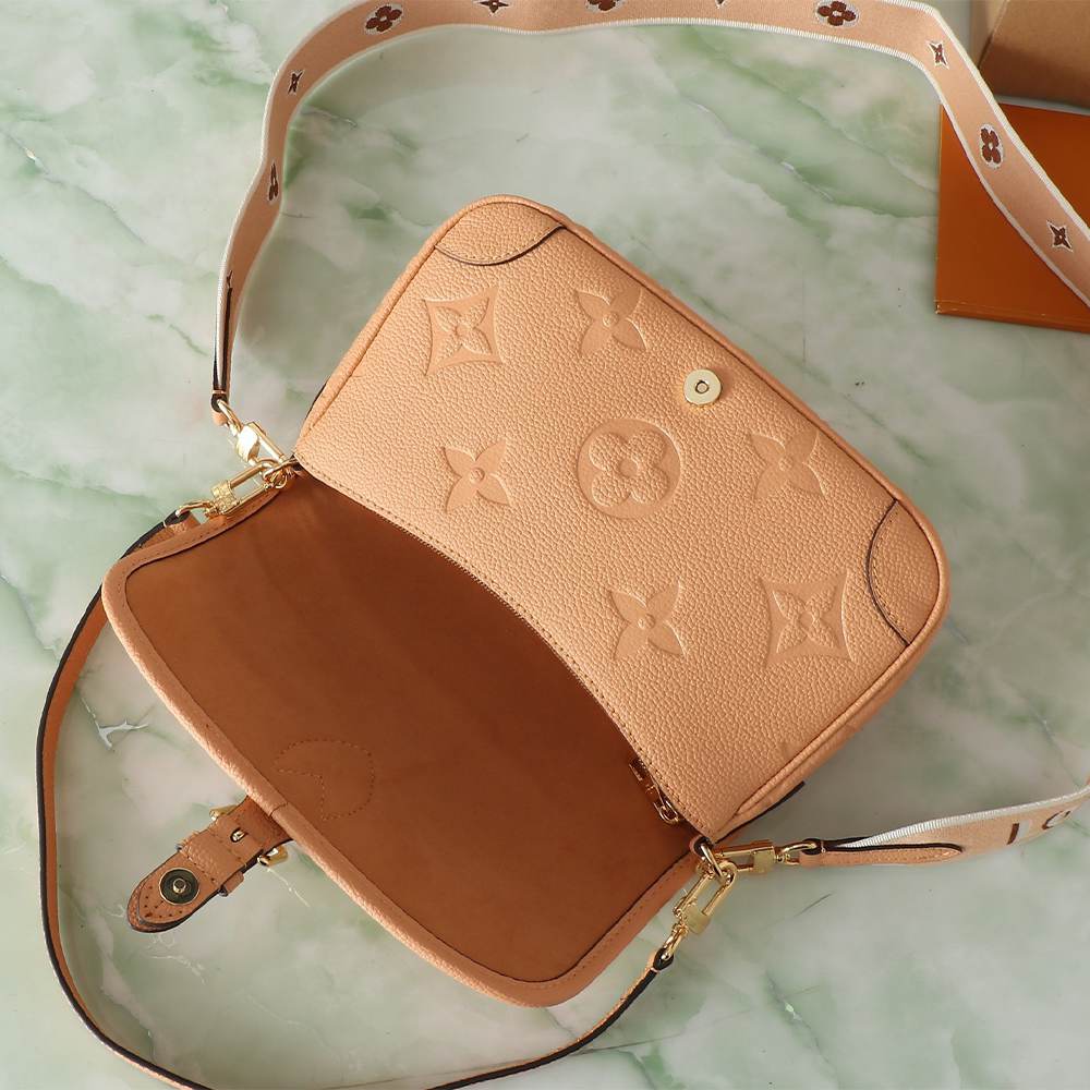 LV Diane - Image 6