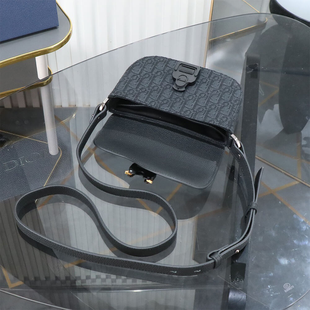 Dior Mini Saddle Messenger Bag with Flap - Image 2